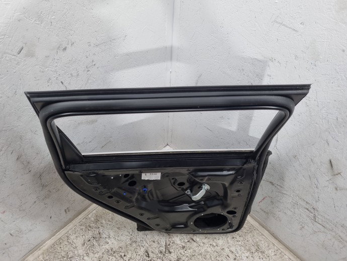 Usa stanga spate Volkswagen Touareg (7LA, 7L6) [Fabr 2003-2010] R-line LC9Z