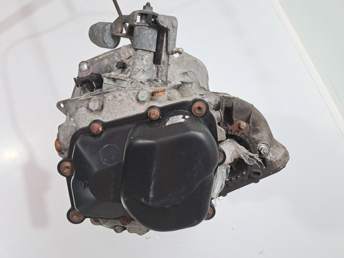 Cutie viteze manuala 5 trepte Opel Astra J [Fabr 2009-2015] 1.4 Benz A14XER 55565177 74KW / 100CP