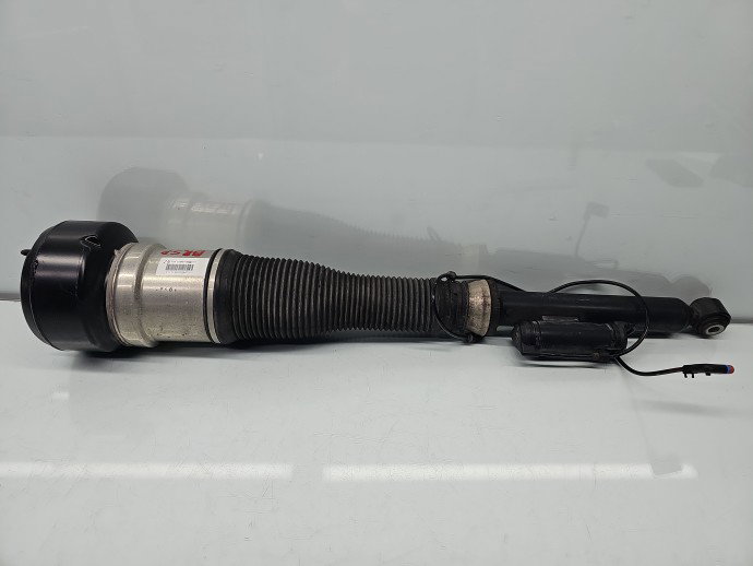 Perna aer dreapta spate Mercedes Clasa S (W221) [Fabr 2005-2013]3.0 CDI 642862 190KW / 258CP