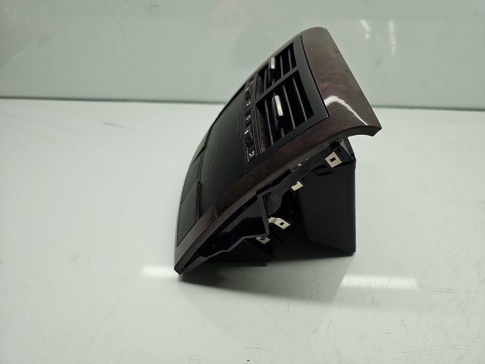 Grila aerisire spate Volkswagen Touareg (7LA, 7L6) [Fabr 2003-2010] 7L6819203D