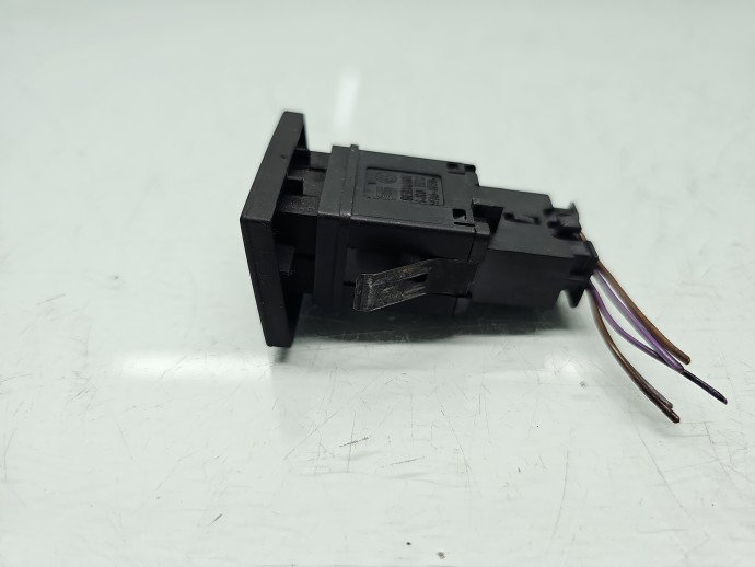 Buton avarii Volkswagen Touareg (7LA, 7L6) [Fabr 2003-2010] 7L6953235A