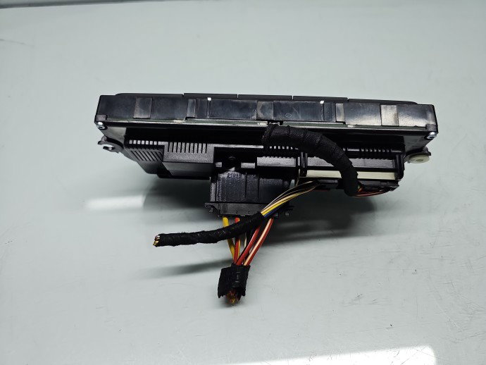 Panou comanda clima Volkswagen Golf 6 (5K1) [Fabr 2009-2013] 7N0907426BG