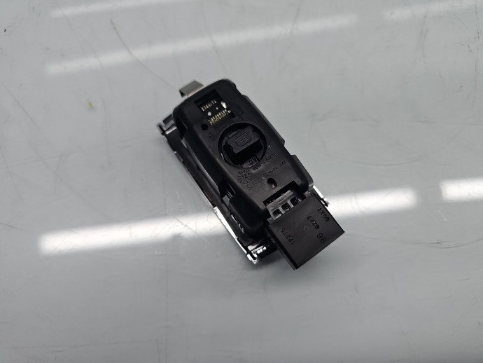 Lampa plafon stanga spate PEUGEOT 508 [Fabr 2010-2018] Berlina 8956450
