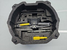 Set cric si cheie PEUGEOT 508 [Fabr 2010-2018] 9681838080