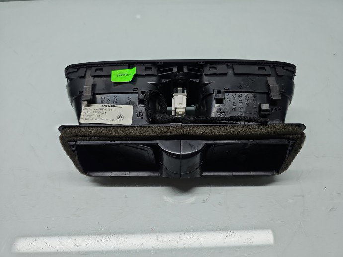 Grila aerisire centrala Volkswagen Golf 6 (5K1) [Fabr 2009-2013] 5K0815735N