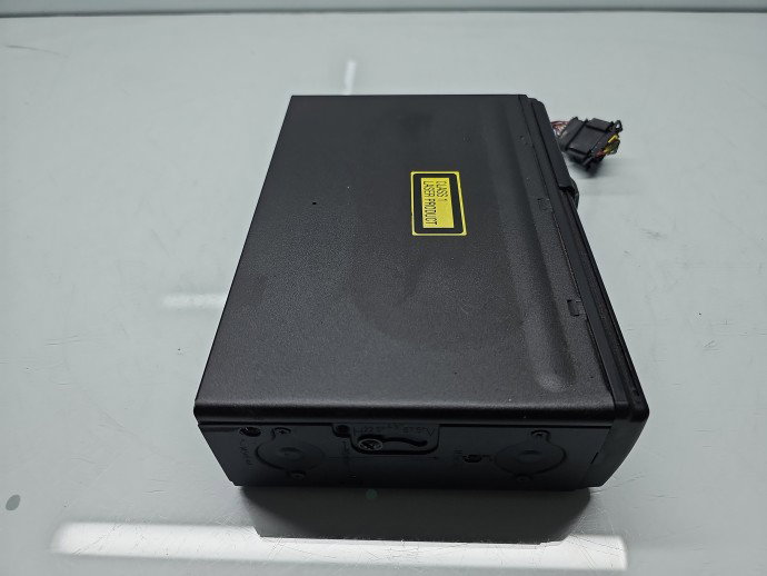 Unitate multimedia Volkswagen Touareg (7LA, 7L6) [Fabr 2003-2010] 1J6035111