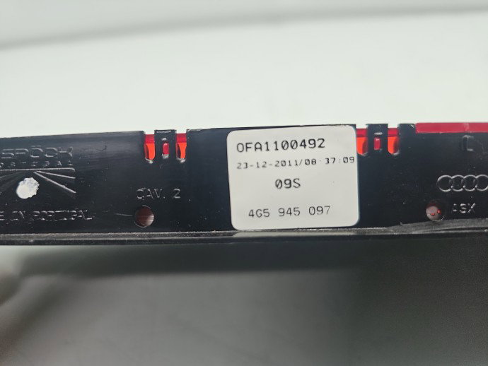 Stop auxiliar AUDI A6 (4G2, C7) [Fabr 2012-2017] Sedan S-line, Quattro 4G5945097