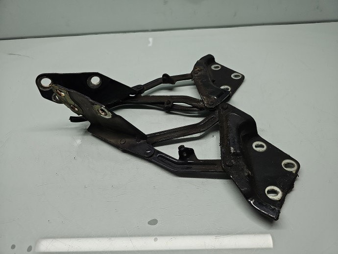 Set balamale capota Volkswagen Touareg (7LA, 7L6) [Fabr 2003-2010] R-line 7L6823301A, 7L6823302A