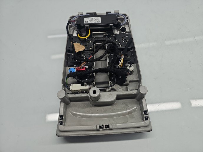 Plafoniera fata AUDI A6 (4G2, C7) [Fabr 2012-2017] Sedan S-line, Quattro 4G0941135