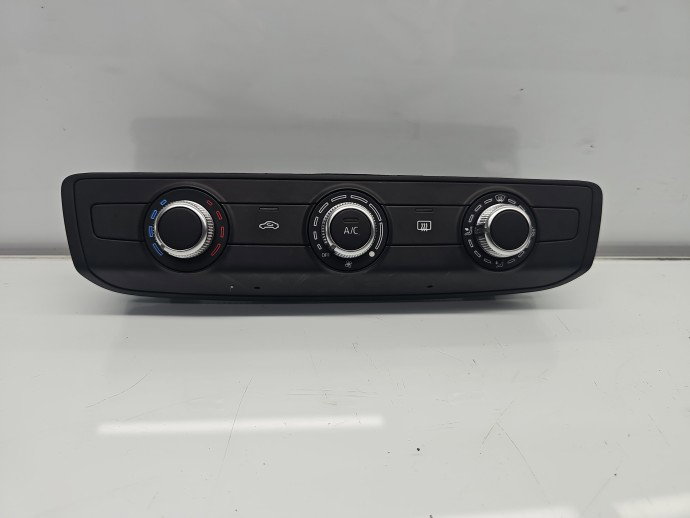 Panou comanda clima AUDI Q2 (GAB) [ Fabr 2016-prezent] 8V0820047F
