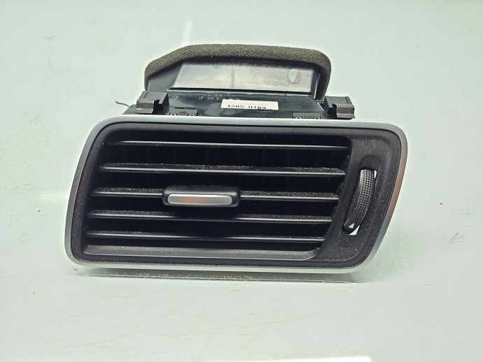 Grila aerisire stanga Volkswagen Passat CC (358) [Fabr 2012-2016] 3AC819701A
