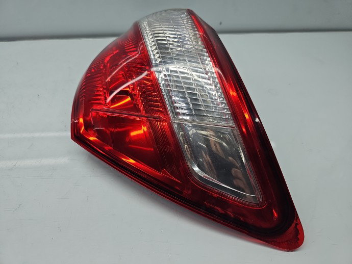 Stop haion dreapta Nissan Qashqai [Fabr 2007-2014] Hatchback Facelift B26550BR00B