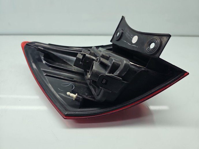 Stop haion dreapta Nissan Qashqai [Fabr 2007-2014] Hatchback Facelift B26550BR00B