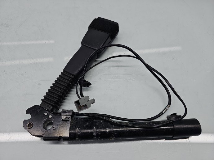Capsa centura stanga fata Bmw 3 (E90) [Fabr 2005-2011] 9119541