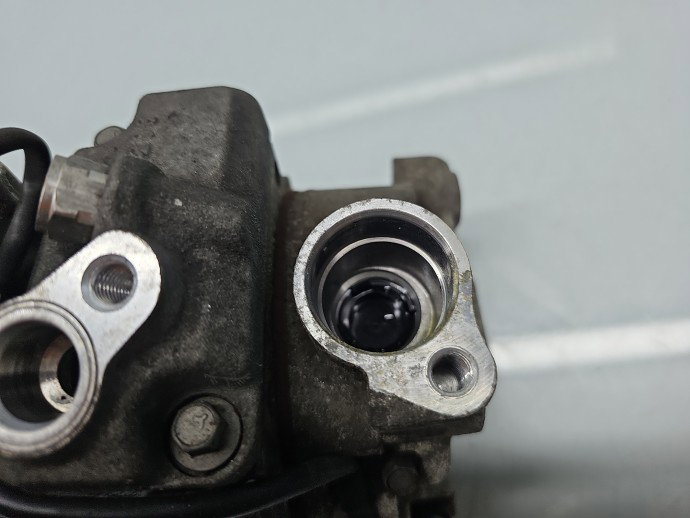Compresor clima AUDI A6 (4G2, C7) [Fabr 2012-2017] 4G0260805B 3.0 TDI CLAB 150KW / 204CP