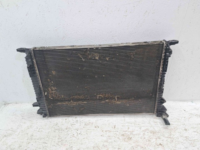Radiator apa Audi A5 (8T3) [Fabr 2007-2015] 8K0121251Q 2.7 TDI CAMA  