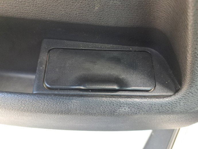 Scrumiera usa stanga spate Bmw X3 (E83) [Fabr 2003-2009] OEM