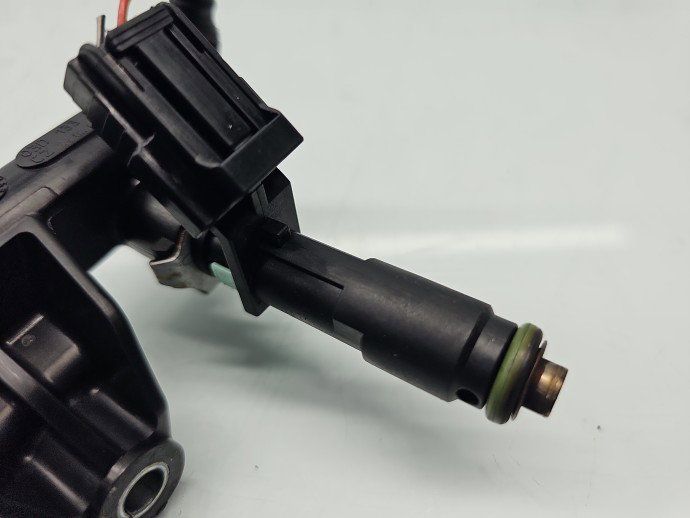 Rampa injectoare Skoda Fabia 2 (5J, 542) [Fabr 2007-2014] 03D133319J 1.2 TSI BBM 44KW / 60CP