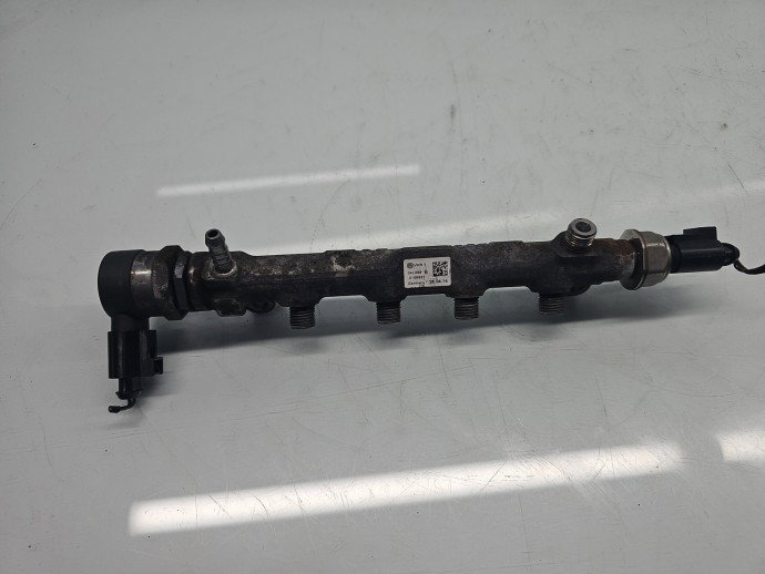 Rampa injectoare Skoda Octavia 3 (5E3) [Fabr 2012-2020] 04L089B 2.0 TDI CRBC 110KW / 150CP