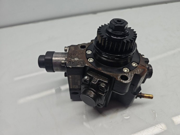 Pompa inalta presiune Renault Megane 3 [Fabr 2008-2015] 167002972R 1.6 dCi R9M4022 96KW / 130CP