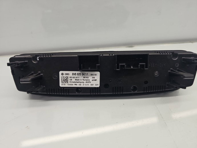 Panou comanda clima AUDI A3 Sportback (8VS, 8VM) [Fabr 2013-prezent] 8V0820047F