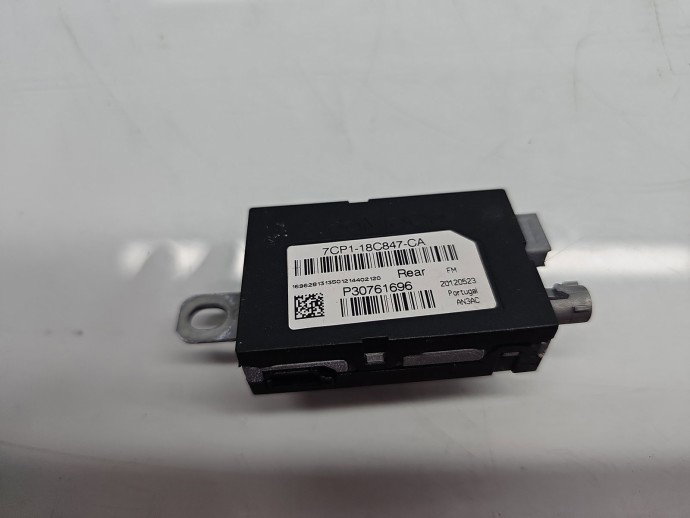 Amplificator antena Ford Kuga II [Fabr 2012-prezent] 7CP1-18C847-CA