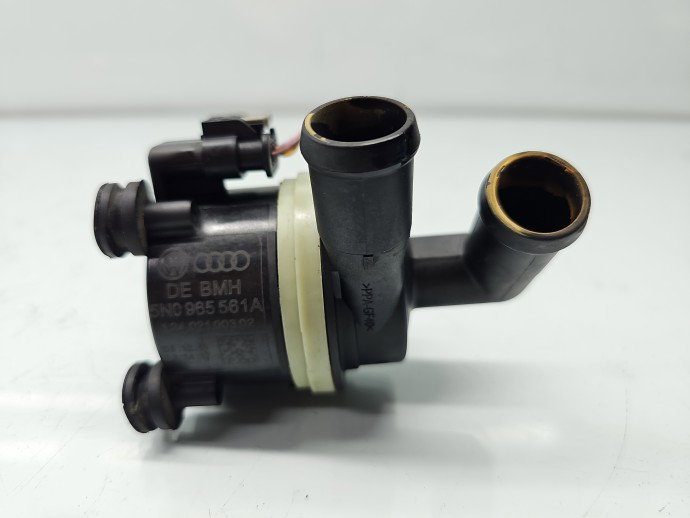 Pompa recirculare apa AUDI A6 (4G2, C7) [Fabr 2012-2017] 5N0965561A 2.0 TDI CGLC 130KW / 177CP