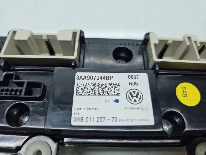 Panou comanda clima Volkswagen Passat B7 (362) [Fabr 2010-2014] 3AA907044BP
