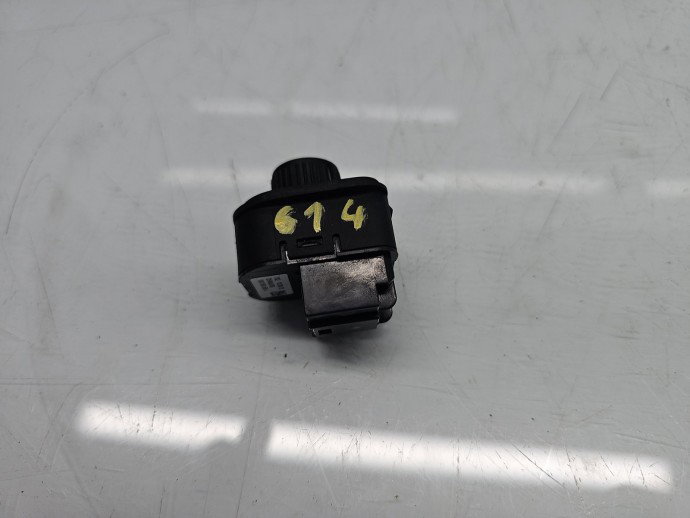 Buton reglaj oglinzi Volkswagen Passat B7 (362) [Fabr 2010-2014] 1K0959565L