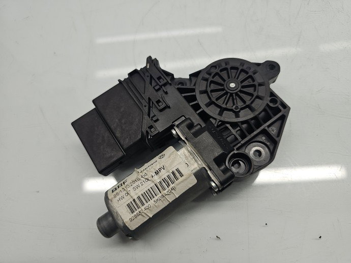 Motoras geam dreapta spate Volkswagen Touran (1T3) [Fabr 2010-2015] Facelift 5K0959794B