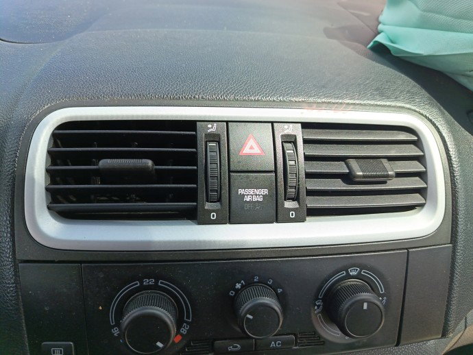 Grila aerisire centrala Skoda Fabia 2 (5J, 542) [Fabr 2007-2014] OEM
