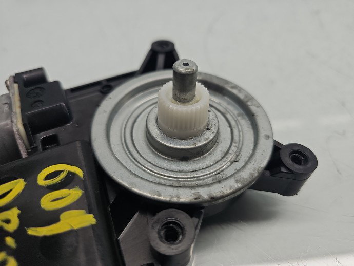 Motoras geam dreapta spate Opel Astra K [Fabr 2015-2022] Hatchback SRI C07521-102