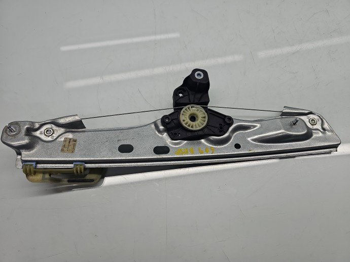 Macara electrica geam dreapta spate Opel Astra K [Fabr 2015-2022] Hatchback SRI 13406678