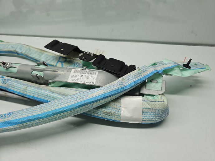 Airbag cortina dreapta Volkswagen Touran (1T3) [Fabr 2010-2015] 1T0880742K