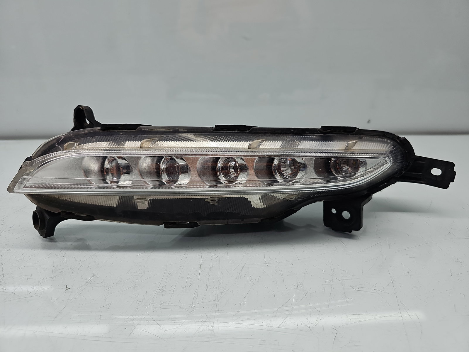 Proiector daylight stanga Hyundai Tucson (TL) [Fabr 2015-2020] SUV 92207-D7000