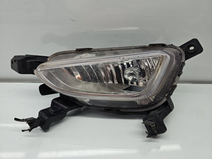 Proiector ceata dreapta Hyundai Tucson (TL) [Fabr 2015-2020] SUV 92202-D7000