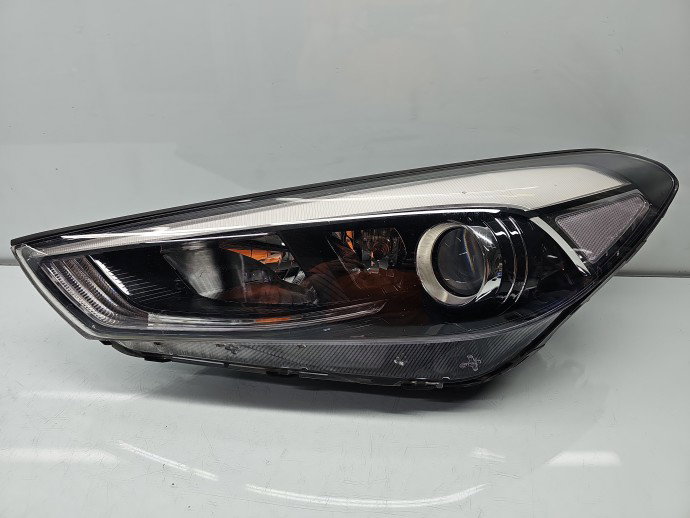 Far stanga Hyundai Tucson (TL) [Fabr 2015-2020] SUV 92101-D7110