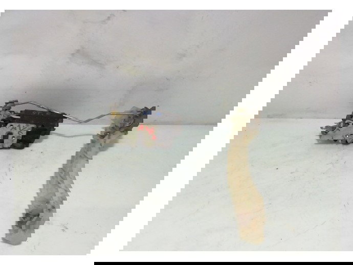 Broasca usa stanga fata Chevrolet Aveo 1.2 benz A046818 2003-2011