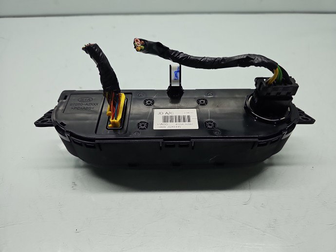 Panou comanda clima KIA Ceed (JD) [Fabr 2012-2018] 97250-A2002