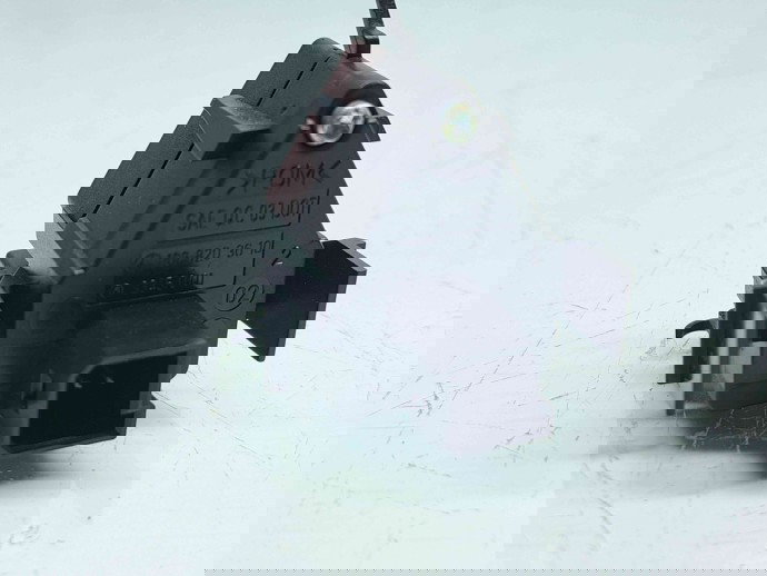  Buton avarii Mercedes Clasa B (W245) [Fabr 2005-2011] A1698203610