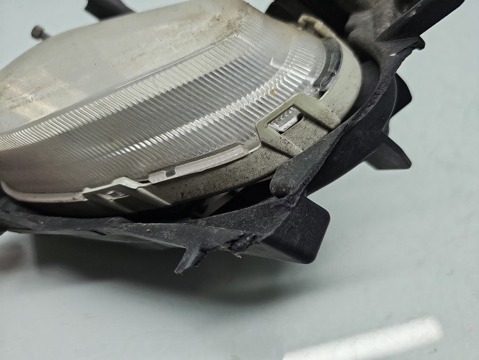 Proiector ceata dreapta KIA Ceed (JD) [Fabr 2012-2018] Sedan OEM