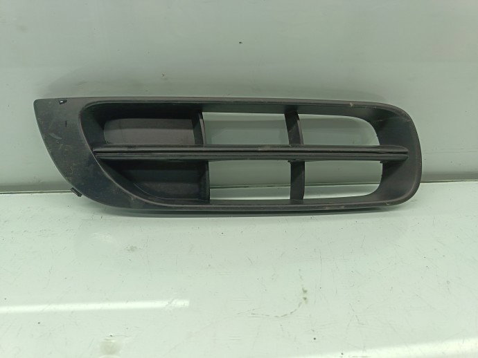 Grila proiector dreapta Skoda Fabia 2 (5J, 542) [Fabr 2007-2014] Hatchback 5J0 807 368