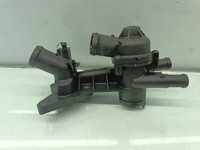 Distribuitor apa Skoda Fabia 2 (5J, 542) [Fabr 2007-2014] 03C 121 111B