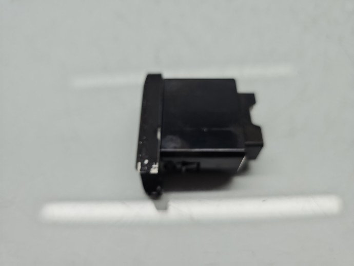 Conector auxiliar USB KIA Ceed (JD) [Fabr 2012-2018] 96120-A2000