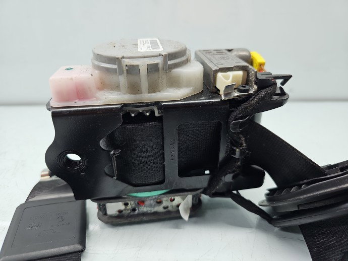 Centura dreapta fata AUDI A6 (4G2, C7) [Fabr 2012-2017] 4G8857706D