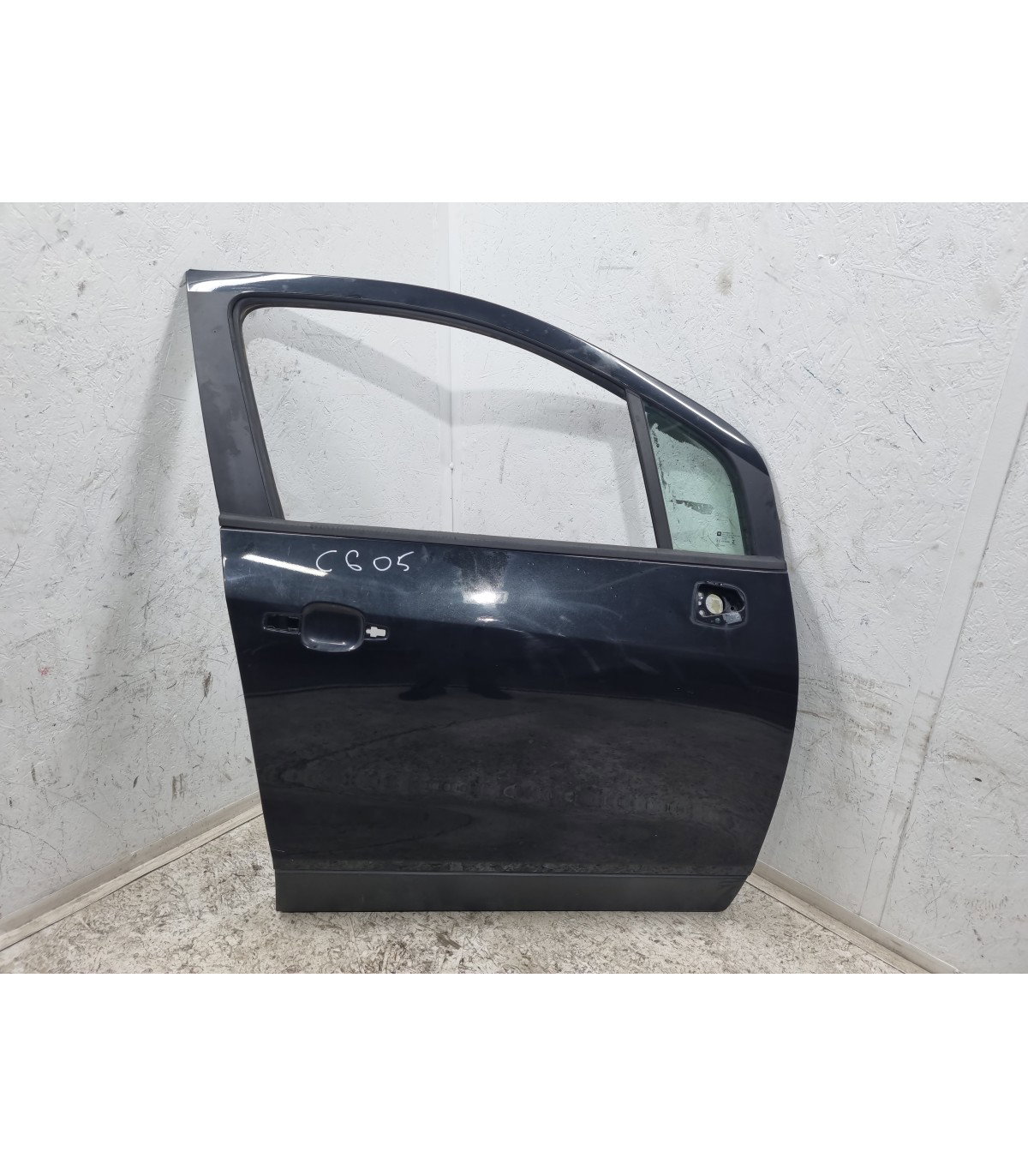 Vezi aici Usa dreapta fata Opel Mokka [Fabr 2012-2019] Monovolum GAR pentru doar 1.073,55 RON