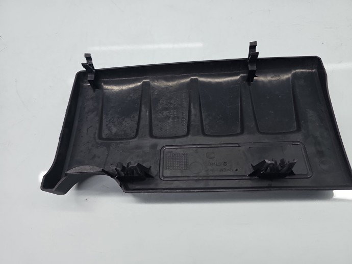 Capac motor Opel Corsa D [Fabr 2006-2013] 55561431 1.4 Benz A14XER 74KW / 100CP
