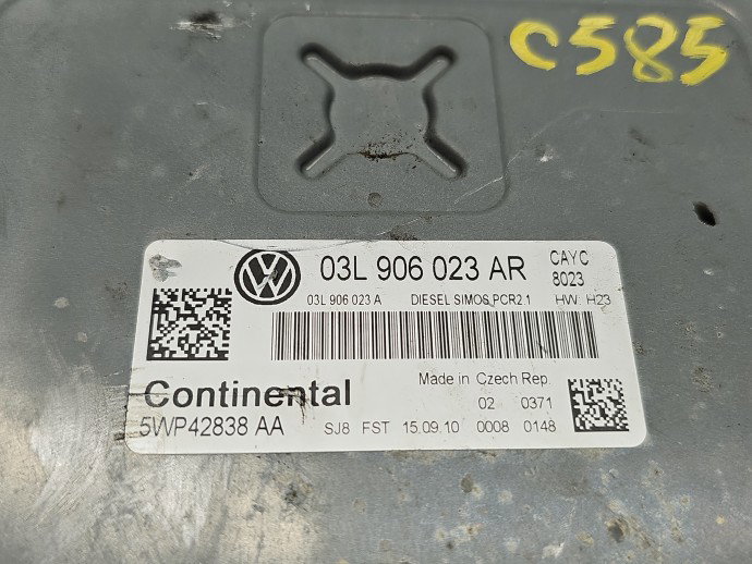Calculator motor ECU Volkswagen Touran (1T3) [Fabr 2010-2015] 03L906023AR 1.6 TDI CAYC 77KW / 105CP