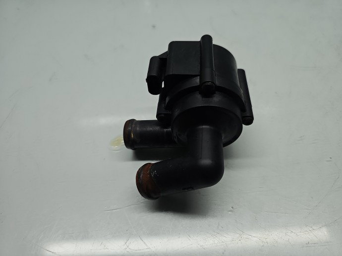 Pompa recirculare apa Volkswagen Touran (1T3) [Fabr 2010-2015] 5N0965561 1.6 TDI CAYC 77KW / 105CP