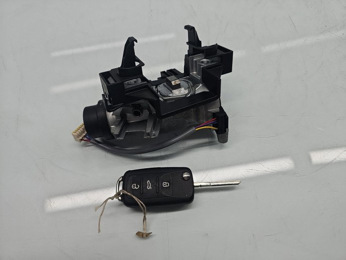 Contact cu cheie Seat Altea XL (5P5, 5P8) [Fabr 2006-2015] 1K0905851 1.6 TDI CAYC77KW / 105CP